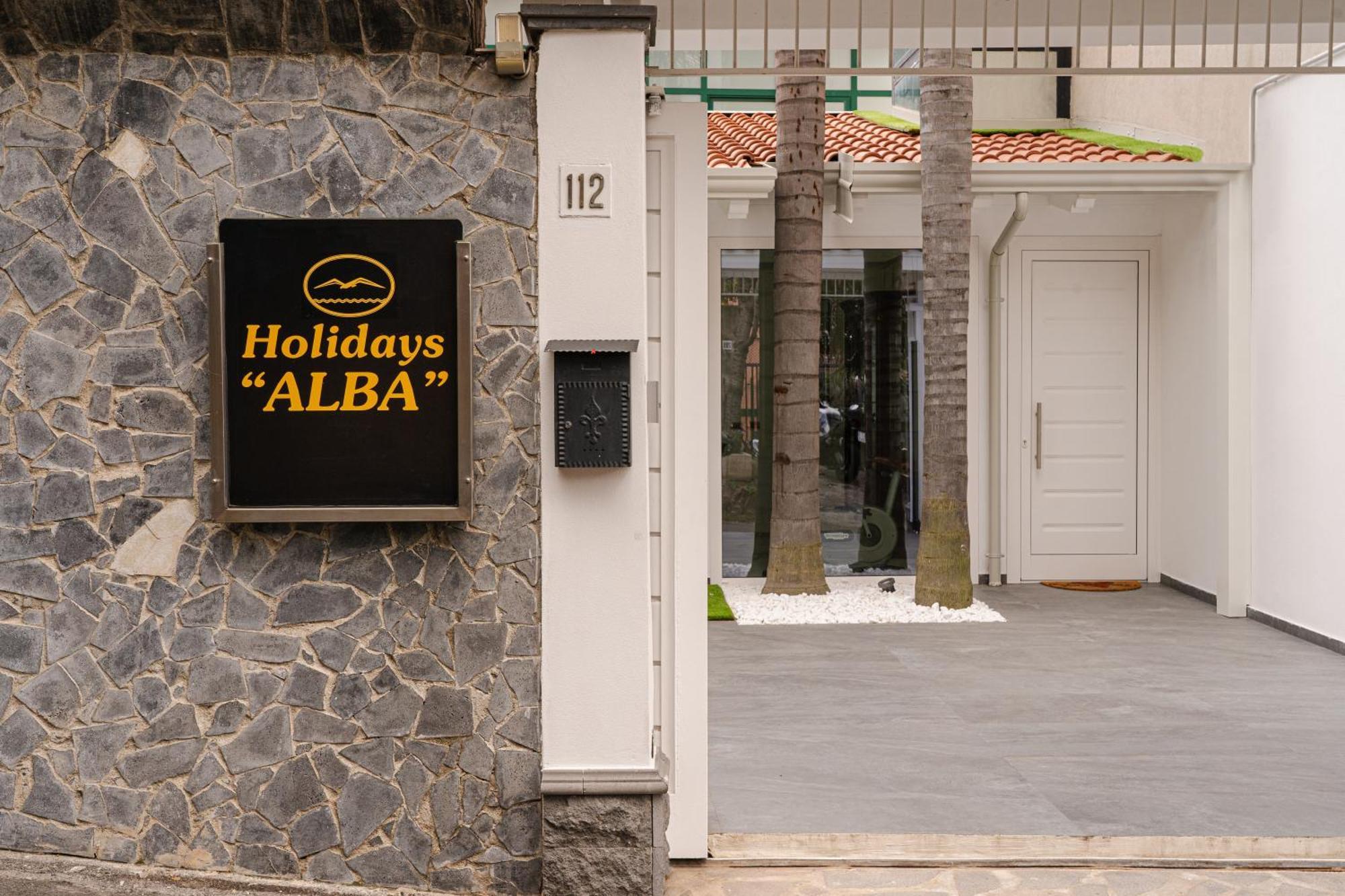 Holidays Alba Vila Catânia Exterior foto